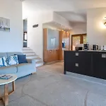 Sirius Villa