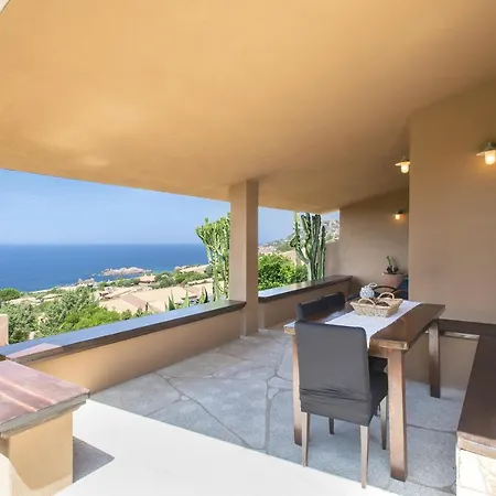 Villa Sirius