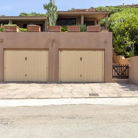 Sirius Villa